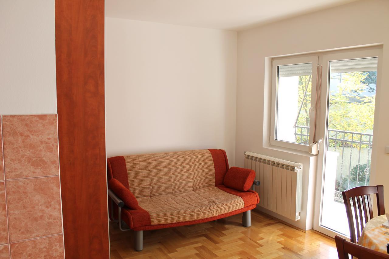 Calm Apartment Βελιγράδι Εξωτερικό φωτογραφία